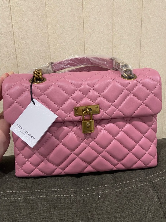 Kurt Geiger Handbags - New Kurt Geiger Pink Quilted Brixton Shoulder Bag with Gold Lock and Chain
